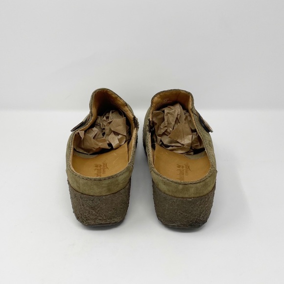 Timberland Comforia Slip On Mules Clogs Walking Hiking Shoes Buttons Size 10 - Picture 3 of 8